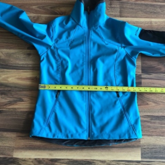 Columbia Titanium waterproof jacket - Picture 7 of 10